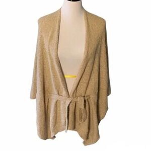 🆕 Francesca’s Heather Oat Cape with Belt One Size